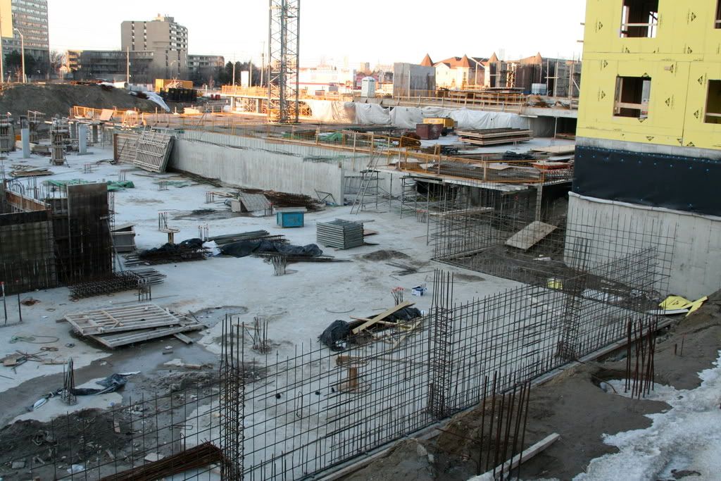 Markham Place (Markham & Sheppard, VHL Dev, 2x 16s) COMPLETE UrbanToronto